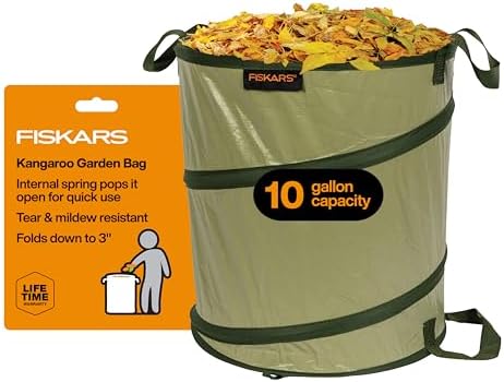 Fiskars Kangaroo Collapsible Garden Bag for Yard Waste, 10 Gallon Reusable Container for Lawn Care and Gardening by Unknown