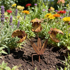 Metal Carnivorous Plant Garden Stake, Venus Flytrap Yard Art Decor, Outdoor Decorative Plant Stake Sculpture for Lawn Garden Patio Halloween Gothic Yard Decoration (Small-1pc) - Image 2